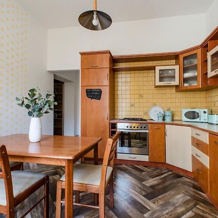 Ohmyhome - Kosciuszki Łódź Dış mekan fotoğraf